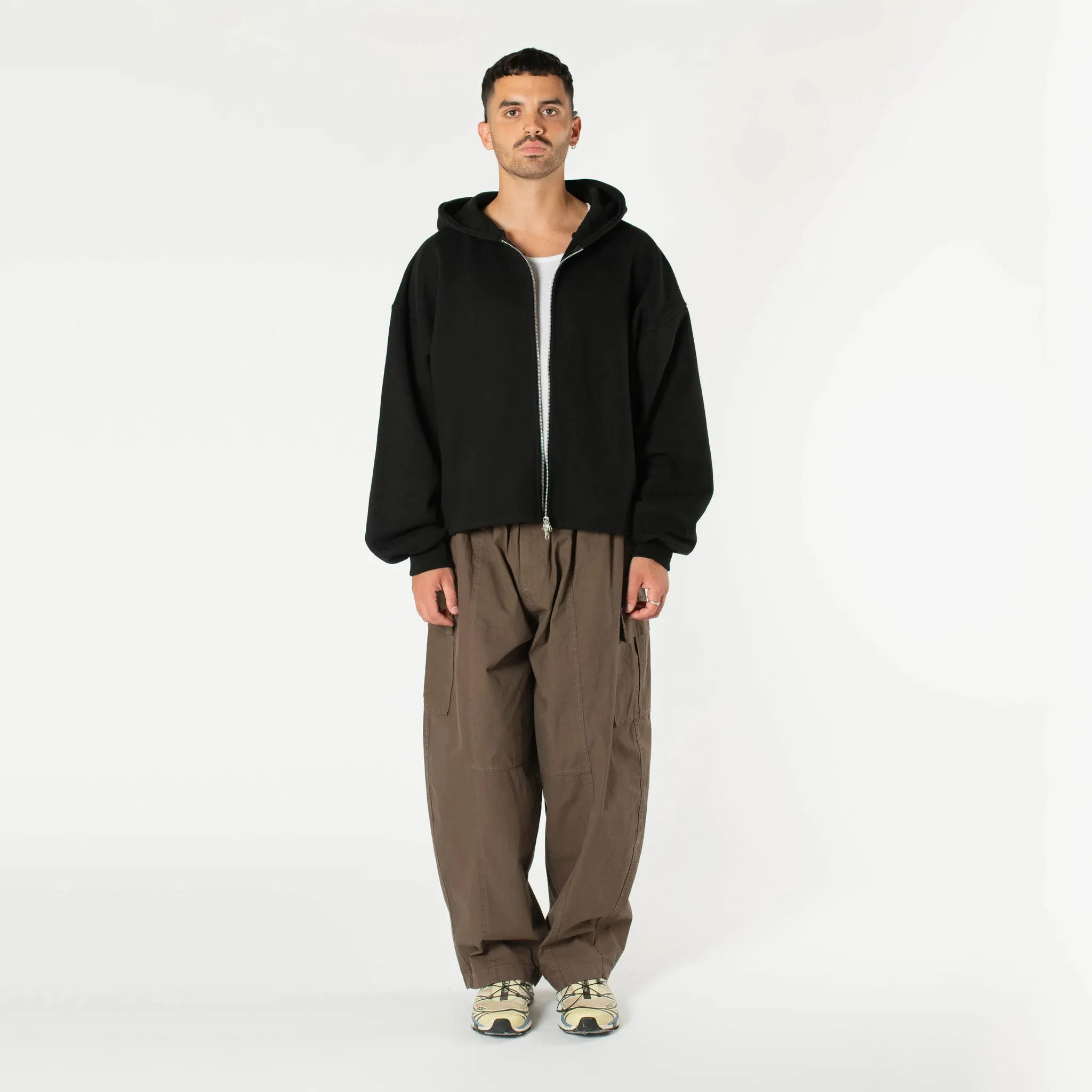 Estudio Niksen Boxy Zip-up Hoodie (Black)